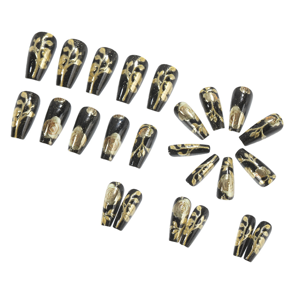 Unghie finte 3D per donne raga - Embroidery Embellishments recensione e prezzo