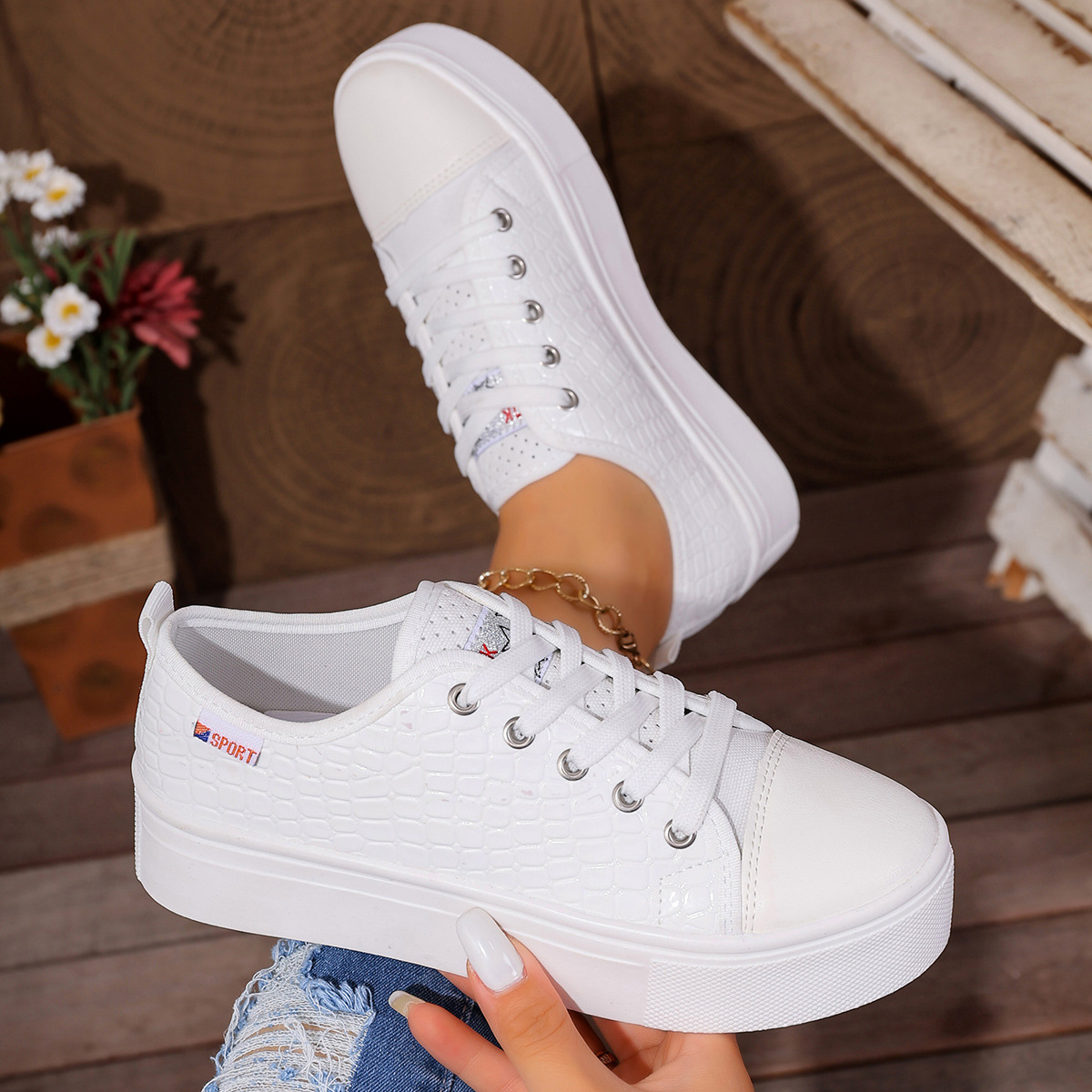 Nuove scarpe singole casual pi - Guipure Lace Panel recensione e prezzo